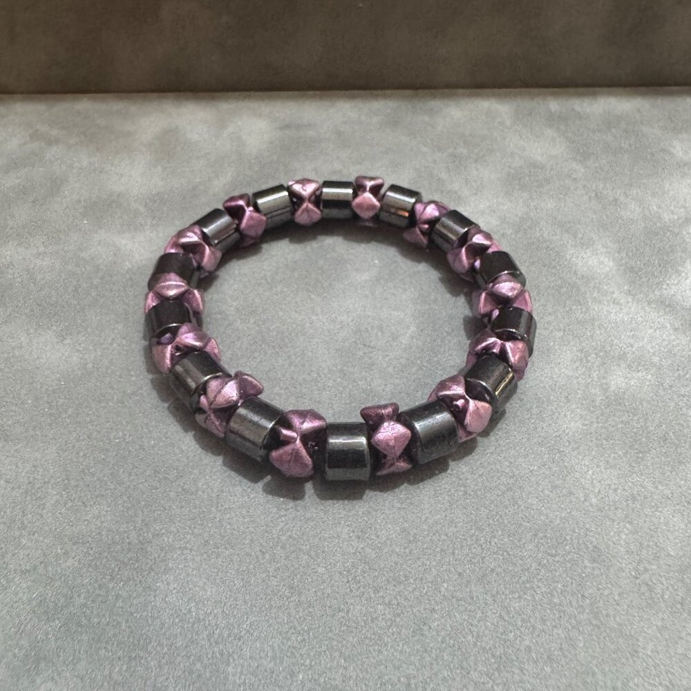 Purple Pink Magnetic Hematite Beaded Bracelet Elastic Stretch Design Modern